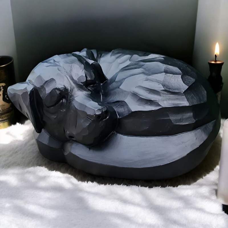 Honden Urn - Zwarte Honden Urn – Slapend Hondje - Een Bijzondere Herinnering aan Jouw Hond - Urn voor Hond - Herdenkingsurn voor Hond - Crematie Urn voor Honden – Duurzame As Urn
