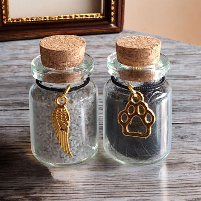 memorial flesjes, set van 2 stuks,  voor kat of hond, gedenkflacon, herinnering aan kat of hond, bewaren plukjes vacht van kat of hond