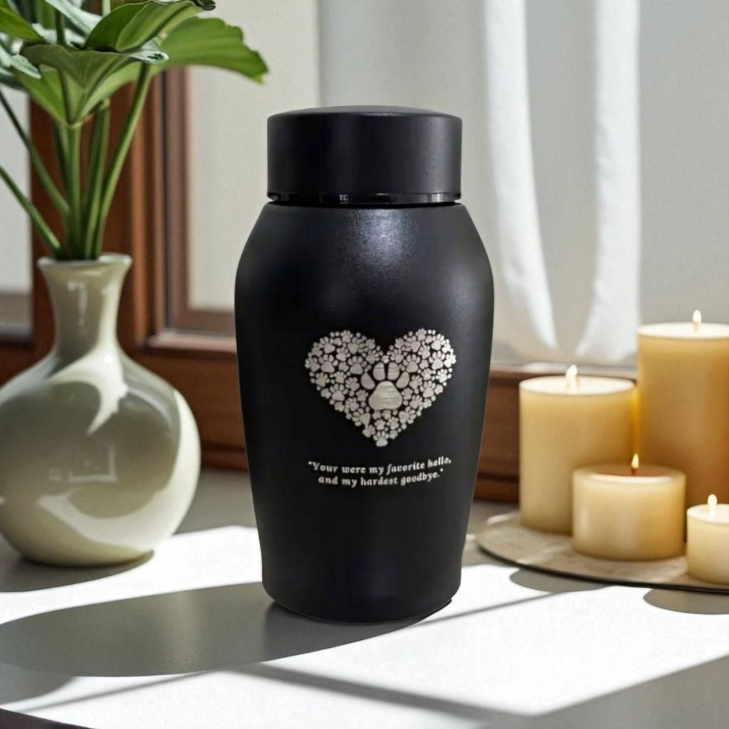 Zwarte RVS Urn met Pootafdrukjes – Favorite Hello Hardest Goodbye